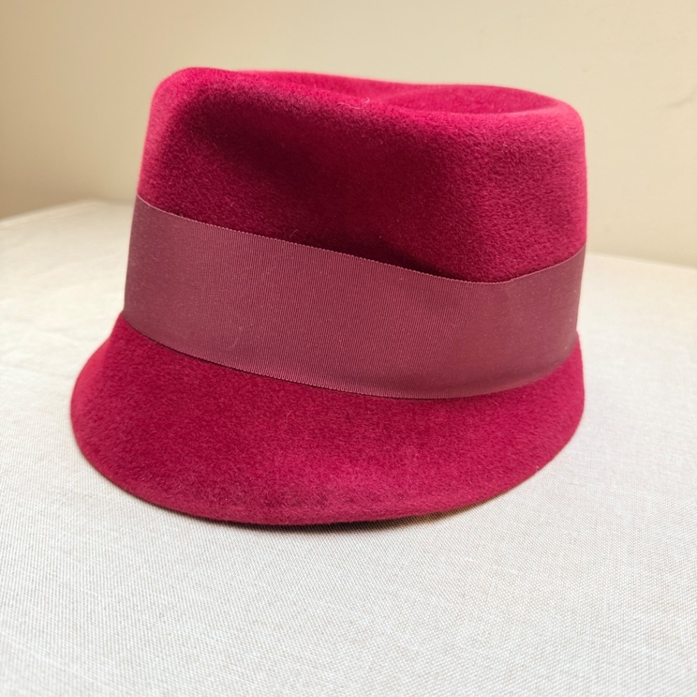 Vintage Peachbloom Velour Red Bucket Hat With Gross Grain Ribbon - Picture 6 of 9